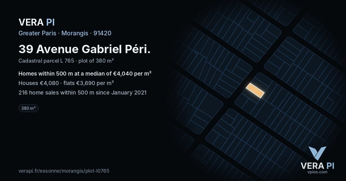 39 Avenue Gabriel Péri, Morangis at night – the plot lit, the parcels around coloured by the prices near them