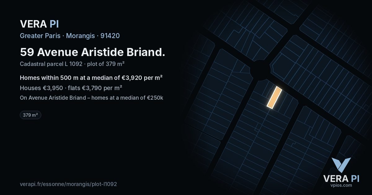 59 Avenue Aristide Briand, Morangis at night – the plot lit, the parcels around coloured by the prices near them
