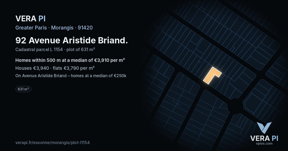 92 Avenue Aristide Briand, Morangis at night – the plot lit, the parcels around coloured by the prices near them