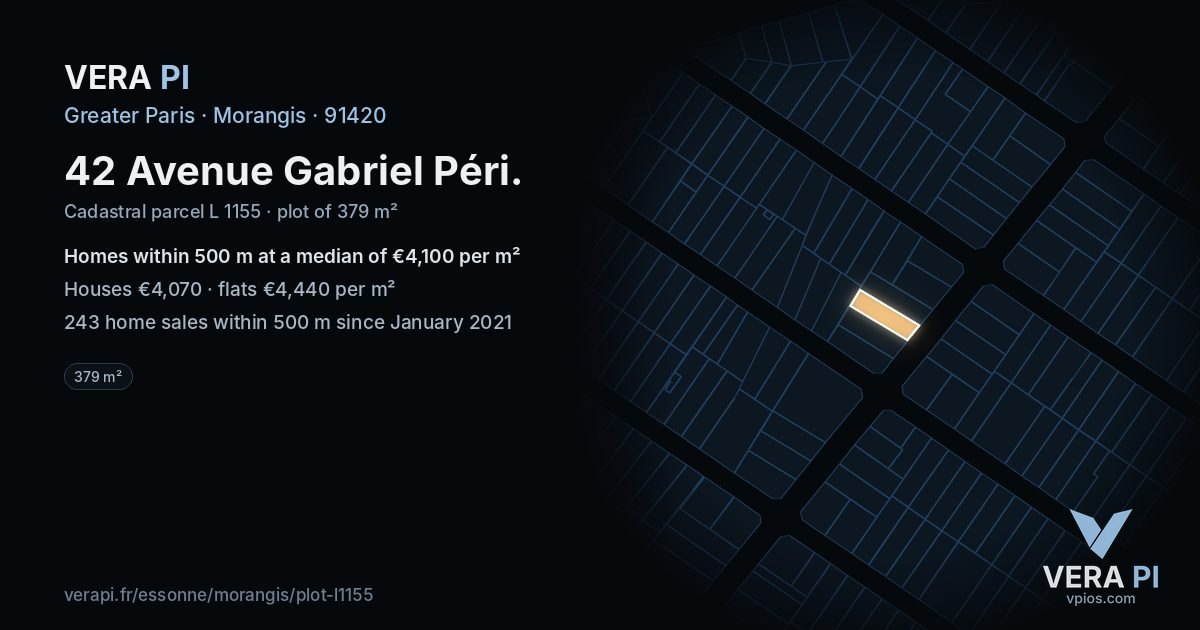42 Avenue Gabriel Péri, Morangis at night – the plot lit, the parcels around coloured by the prices near them