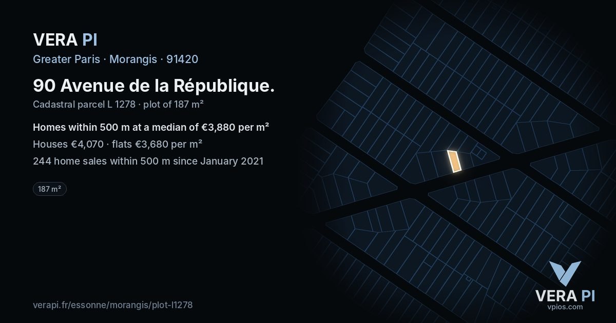 90 Avenue de la République, Morangis at night – the plot lit, the parcels around coloured by the prices near them