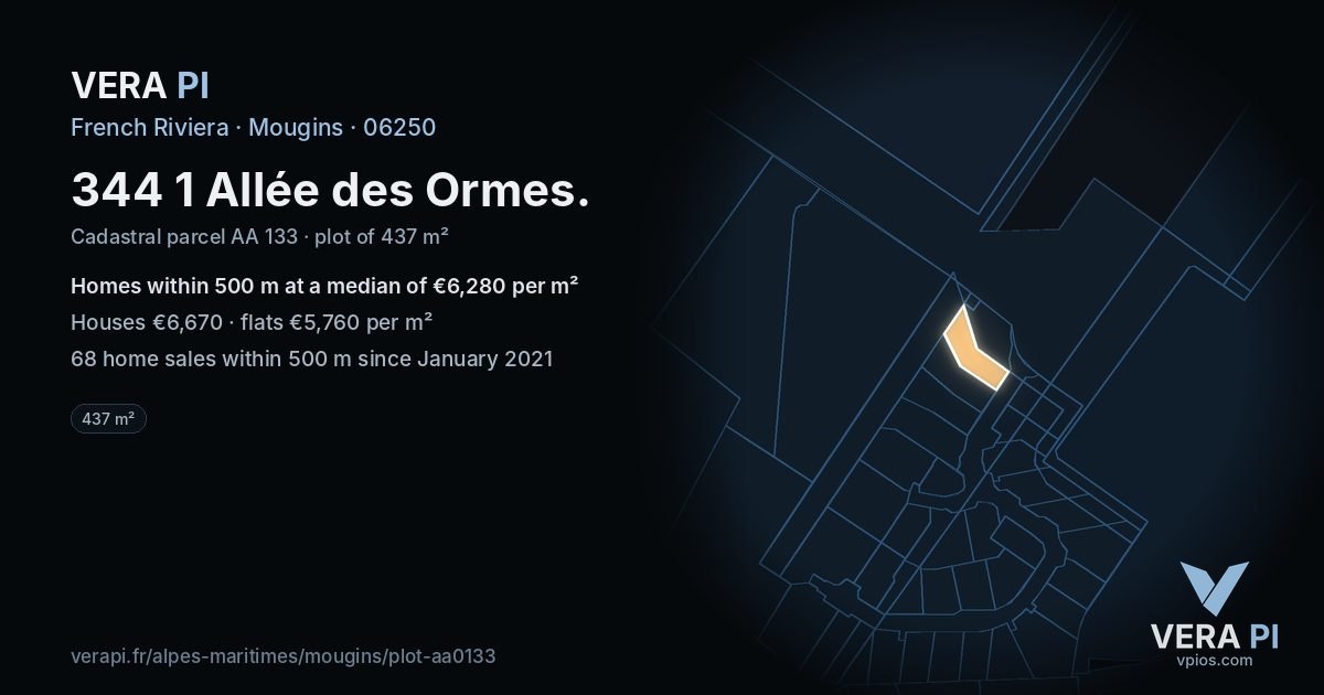 344 1 Allée des Ormes, Mougins at night – the plot lit, the parcels around coloured by the prices near them