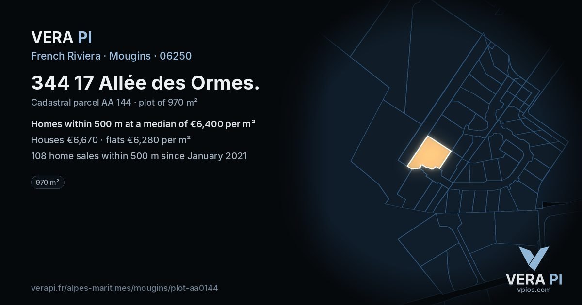 344 17 Allée des Ormes, Mougins at night – the plot lit, the parcels around coloured by the prices near them