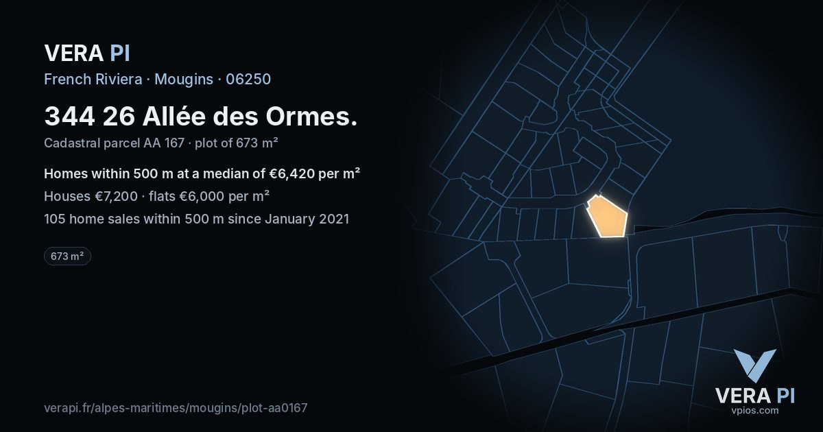 344 26 Allée des Ormes, Mougins at night – the plot lit, the parcels around coloured by the prices near them