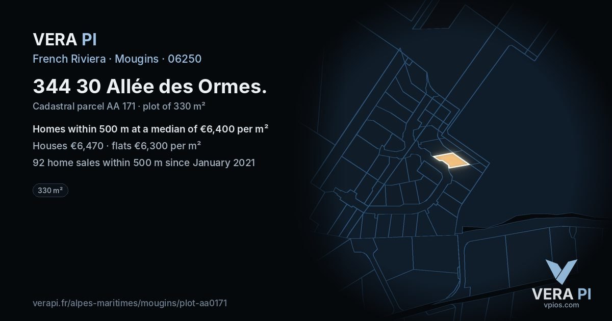344 30 Allée des Ormes, Mougins at night – the plot lit, the parcels around coloured by the prices near them