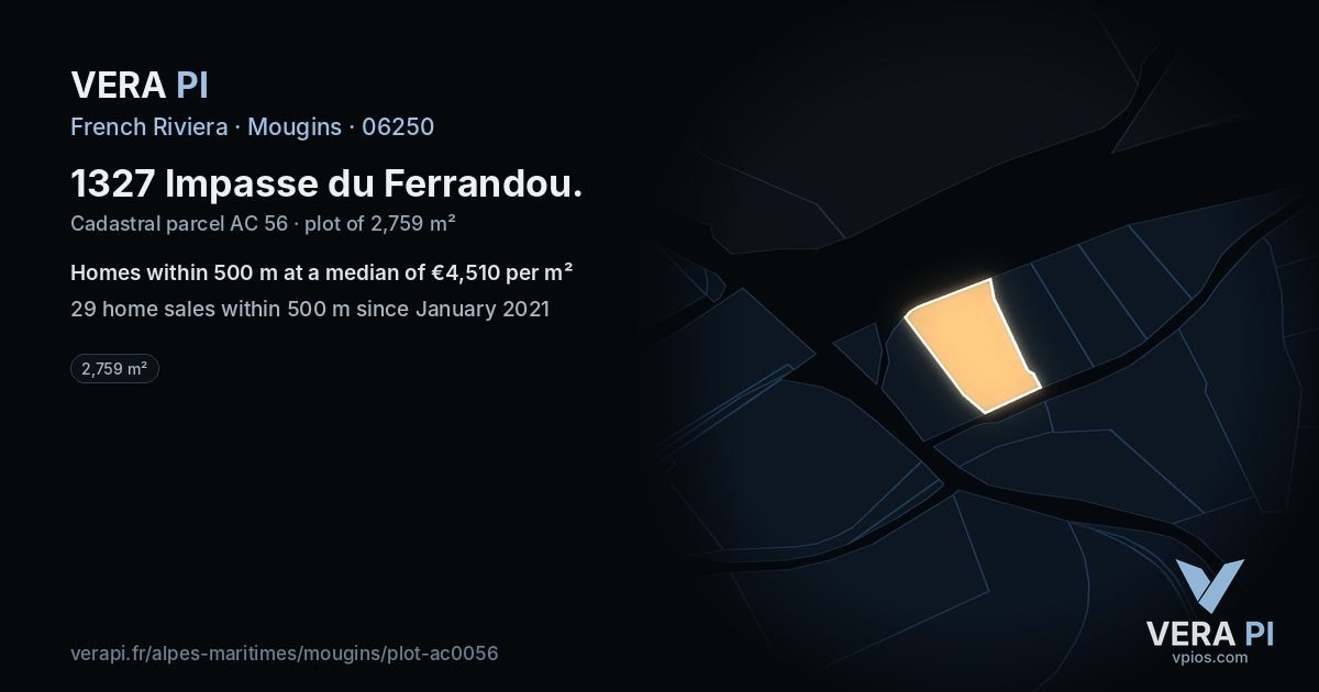 1327 Impasse du Ferrandou, Mougins at night – the plot lit, the parcels around coloured by the prices near them