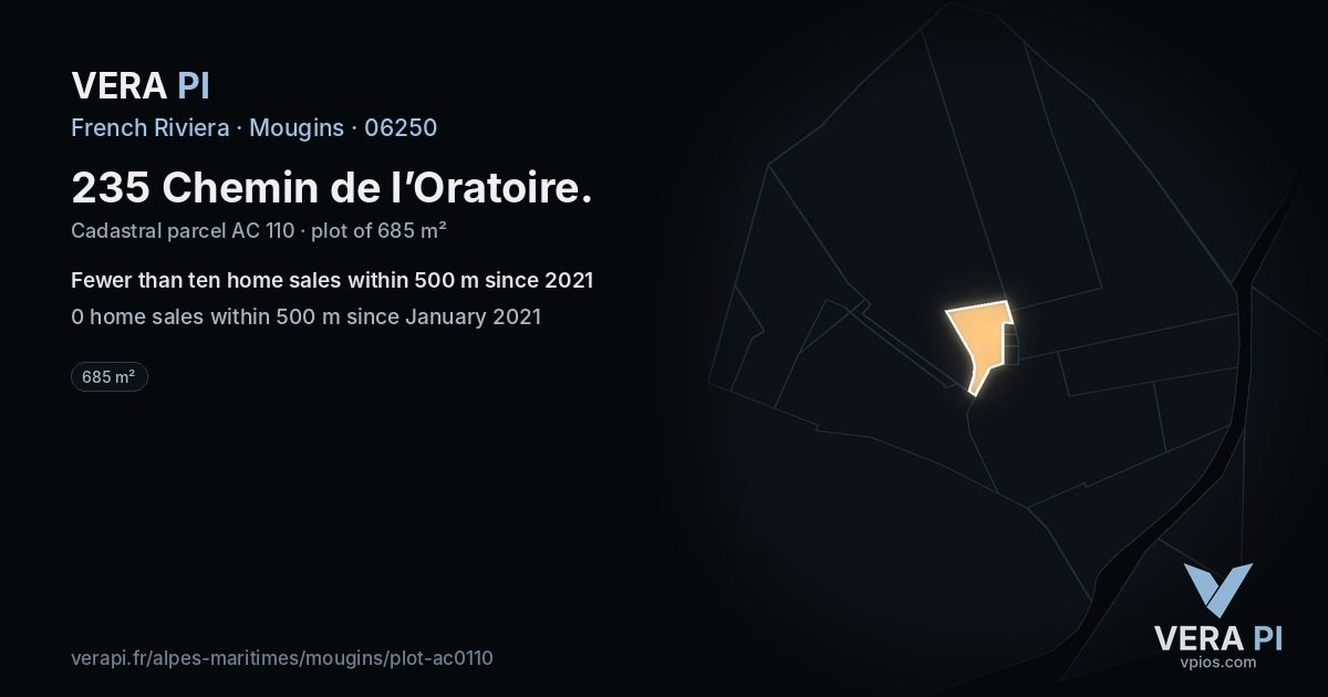 235 Chemin de l’Oratoire, Mougins at night – the plot lit, the parcels around coloured by the prices near them
