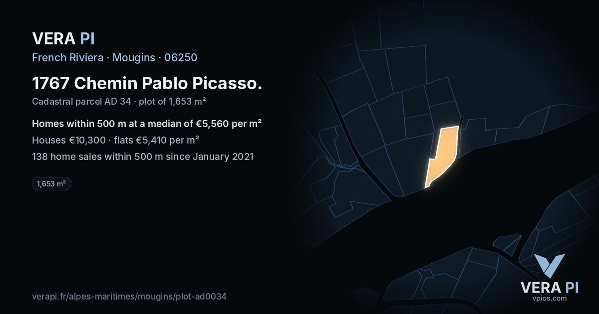 1767 Chemin Pablo Picasso, Mougins at night – the plot lit, the parcels around coloured by the prices near them