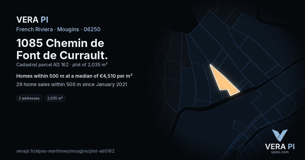 1085 Chemin de Font de Currault, Mougins at night – the plot lit, the parcels around coloured by the prices near them