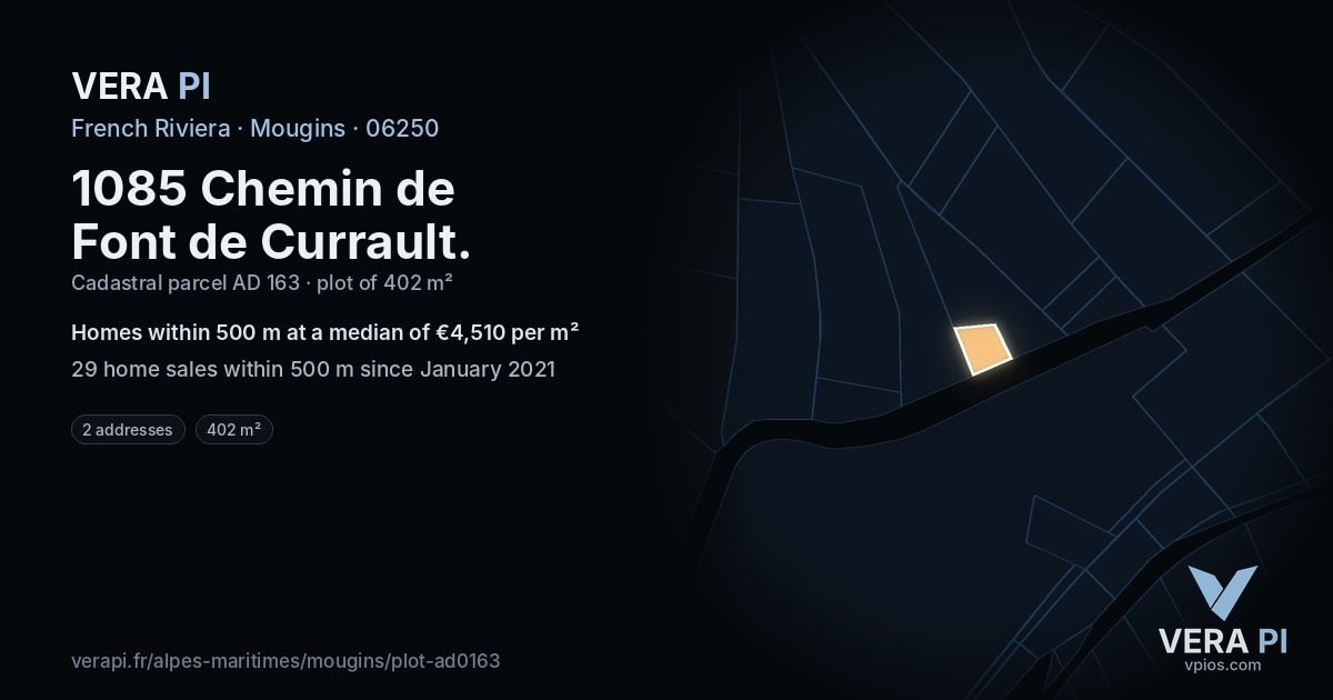 1085 Chemin de Font de Currault, Mougins at night – the plot lit, the parcels around coloured by the prices near them