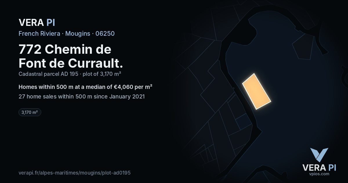 772 Chemin de Font de Currault, Mougins at night – the plot lit, the parcels around coloured by the prices near them