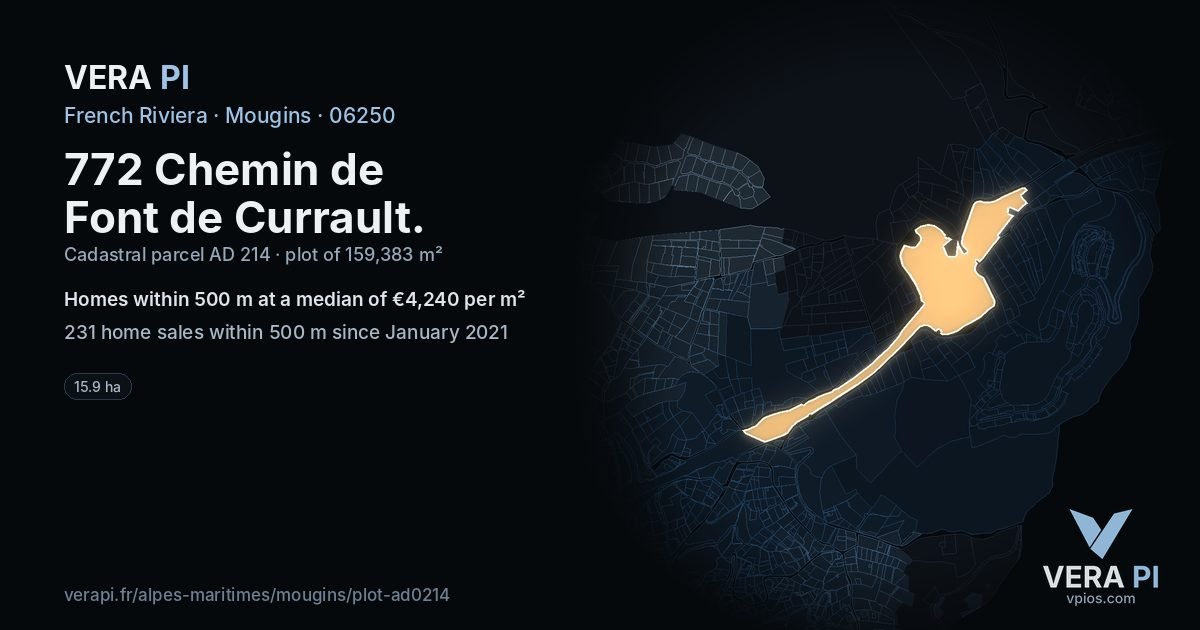 772 Chemin de Font de Currault, Mougins at night – the plot lit, the parcels around coloured by the prices near them