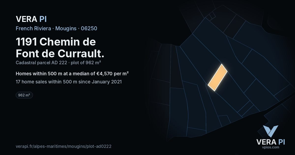 1191 Chemin de Font de Currault, Mougins at night – the plot lit, the parcels around coloured by the prices near them