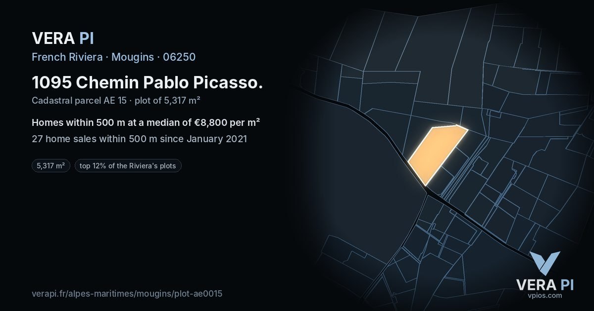 1095 Chemin Pablo Picasso, Mougins at night – the plot lit, the parcels around coloured by the prices near them