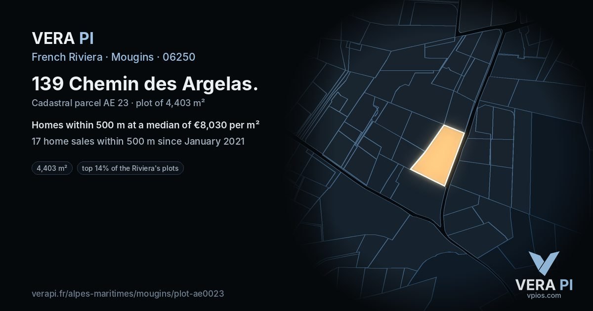 139 Chemin des Argelas, Mougins at night – the plot lit, the parcels around coloured by the prices near them