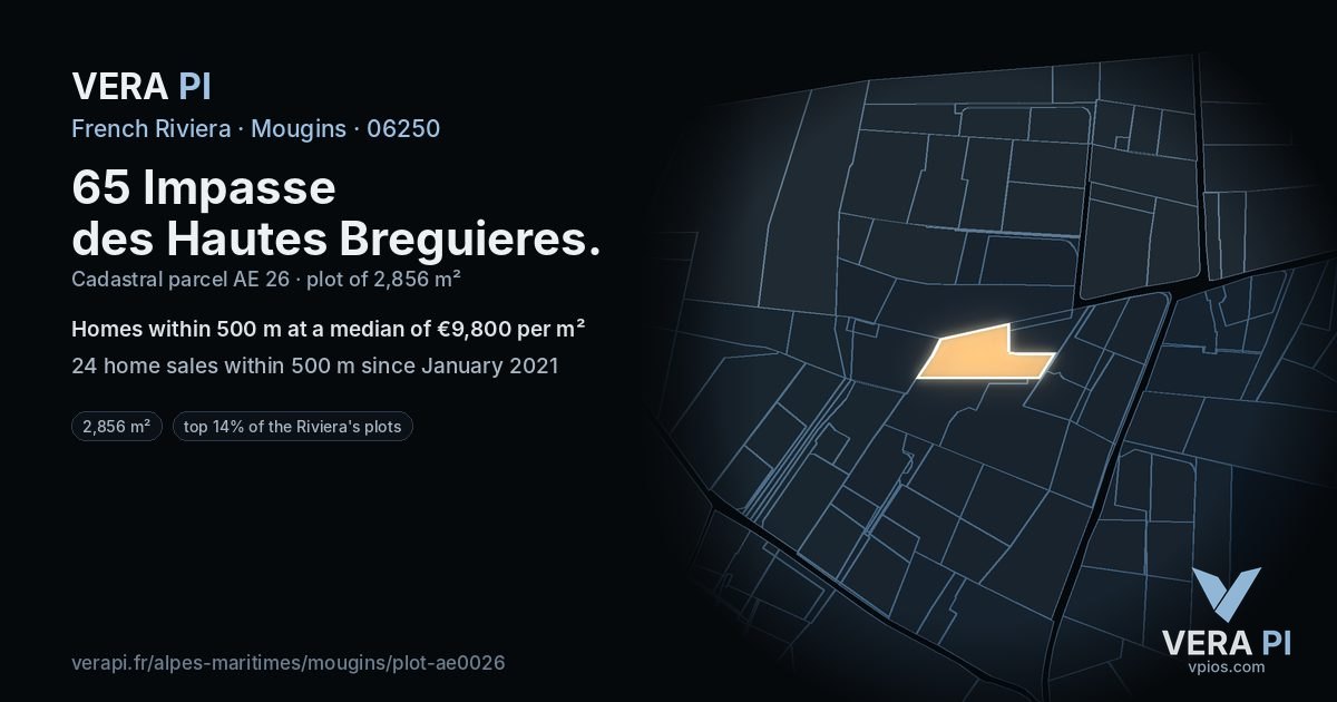 65 Impasse des Hautes Breguieres, Mougins at night – the plot lit, the parcels around coloured by the prices near them