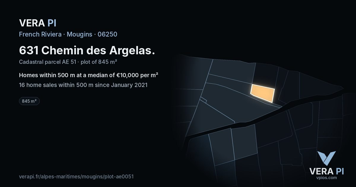 631 Chemin des Argelas, Mougins at night – the plot lit, the parcels around coloured by the prices near them