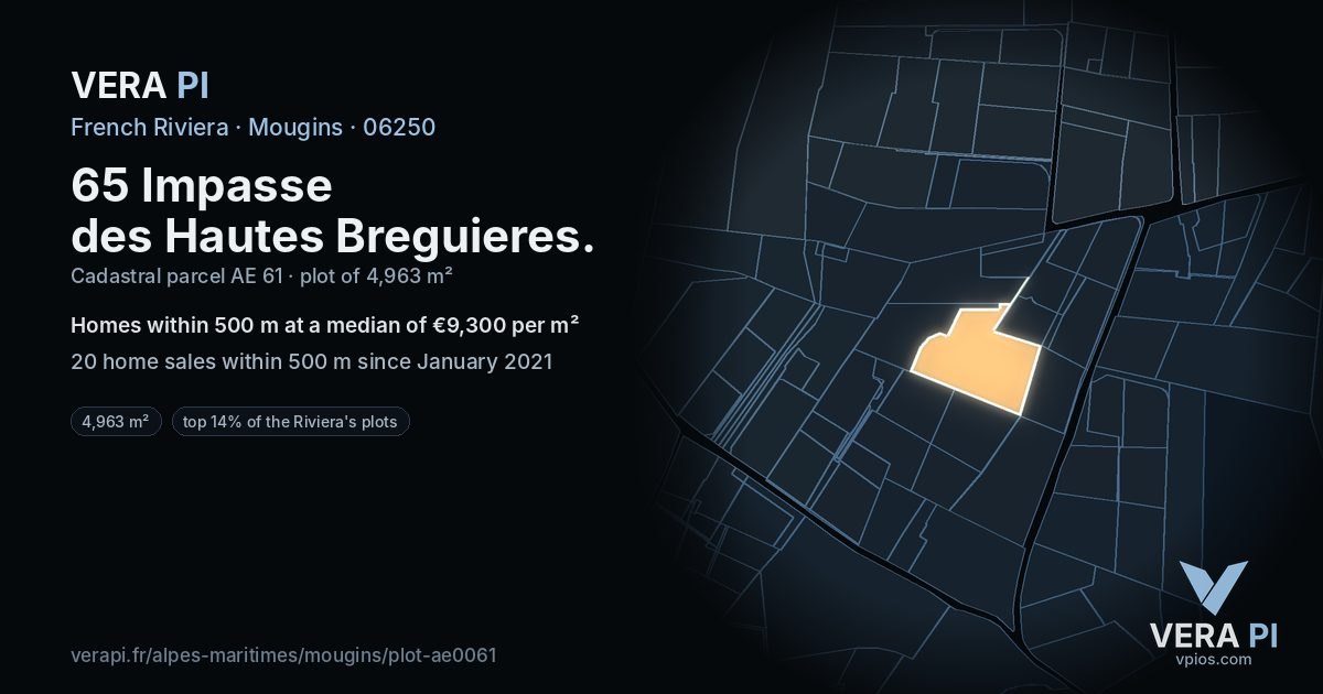 65 Impasse des Hautes Breguieres, Mougins at night – the plot lit, the parcels around coloured by the prices near them