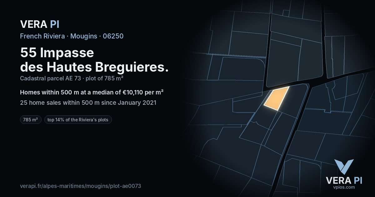 55 Impasse des Hautes Breguieres, Mougins at night – the plot lit, the parcels around coloured by the prices near them