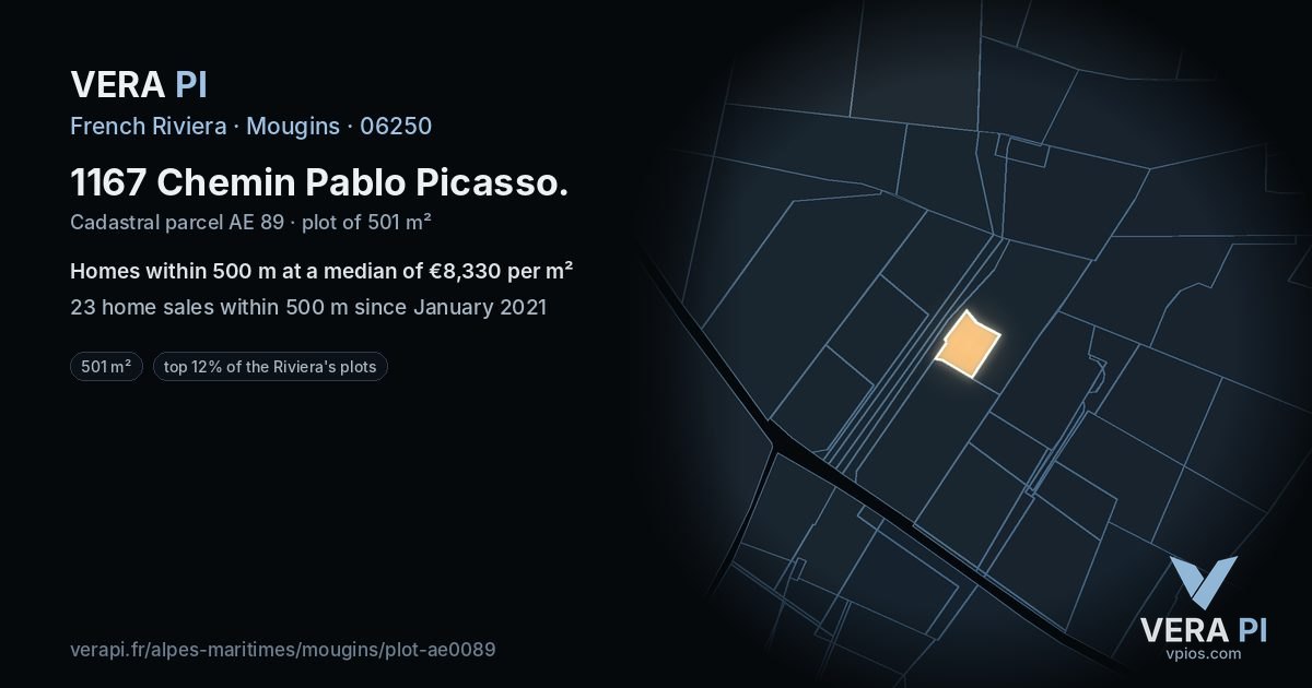 1167 Chemin Pablo Picasso, Mougins at night – the plot lit, the parcels around coloured by the prices near them
