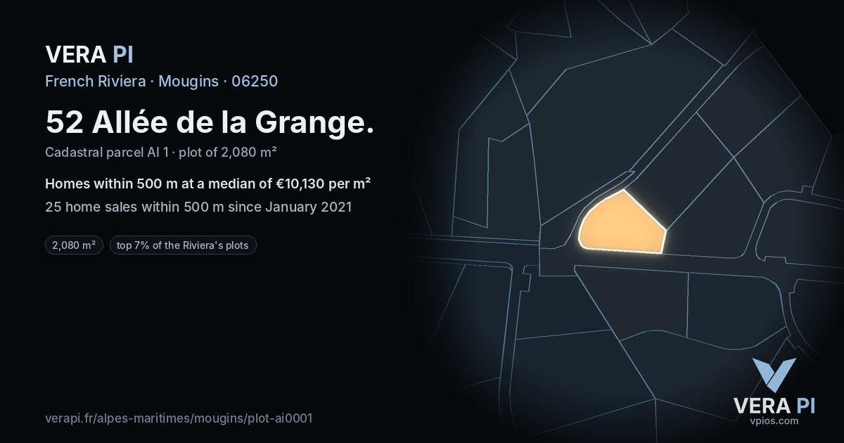 52 Allée de la Grange, Mougins at night – the plot lit, the parcels around coloured by the prices near them