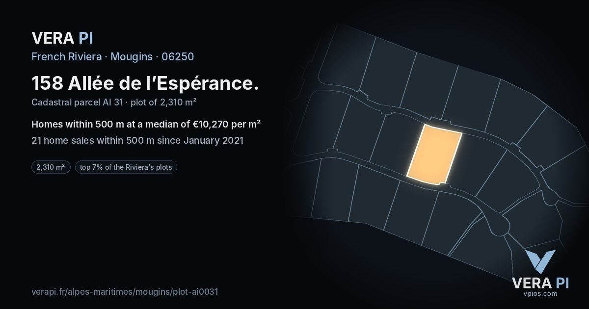 158 Allée de l’Espérance, Mougins at night – the plot lit, the parcels around coloured by the prices near them