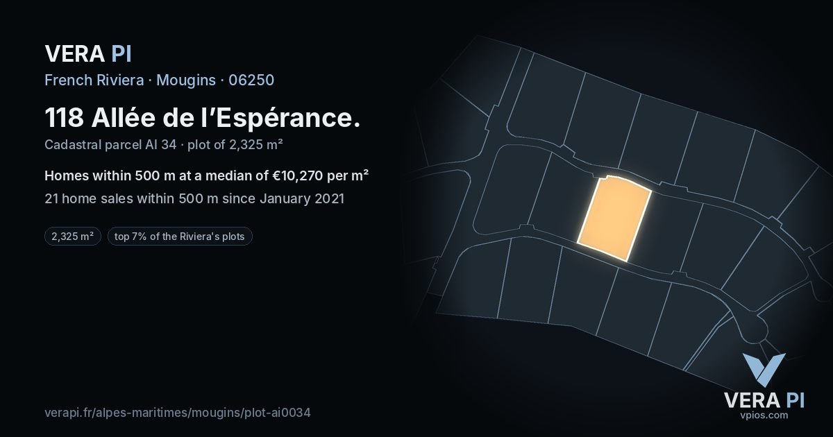 118 Allée de l’Espérance, Mougins at night – the plot lit, the parcels around coloured by the prices near them
