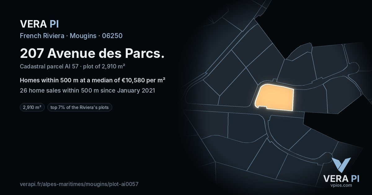 207 Avenue des Parcs, Mougins at night – the plot lit, the parcels around coloured by the prices near them