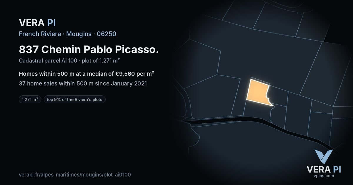 837 Chemin Pablo Picasso, Mougins at night – the plot lit, the parcels around coloured by the prices near them