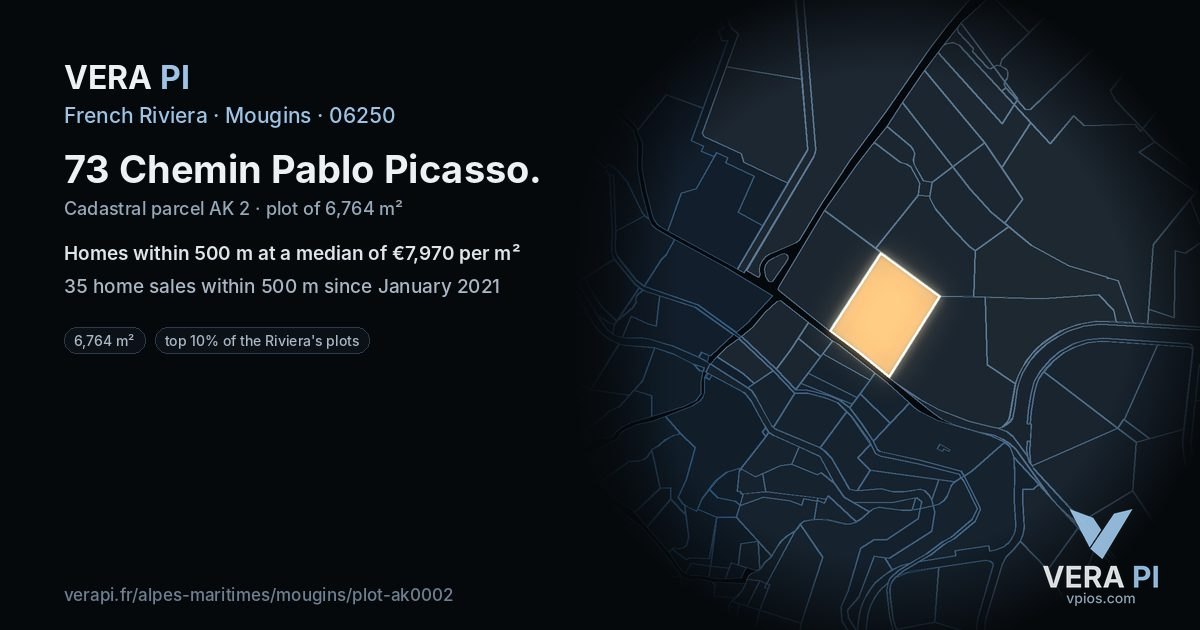 73 Chemin Pablo Picasso, Mougins at night – the plot lit, the parcels around coloured by the prices near them