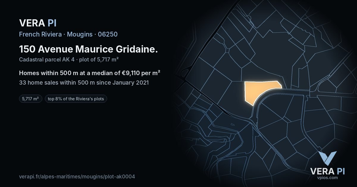 150 Avenue Maurice Gridaine, Mougins at night – the plot lit, the parcels around coloured by the prices near them
