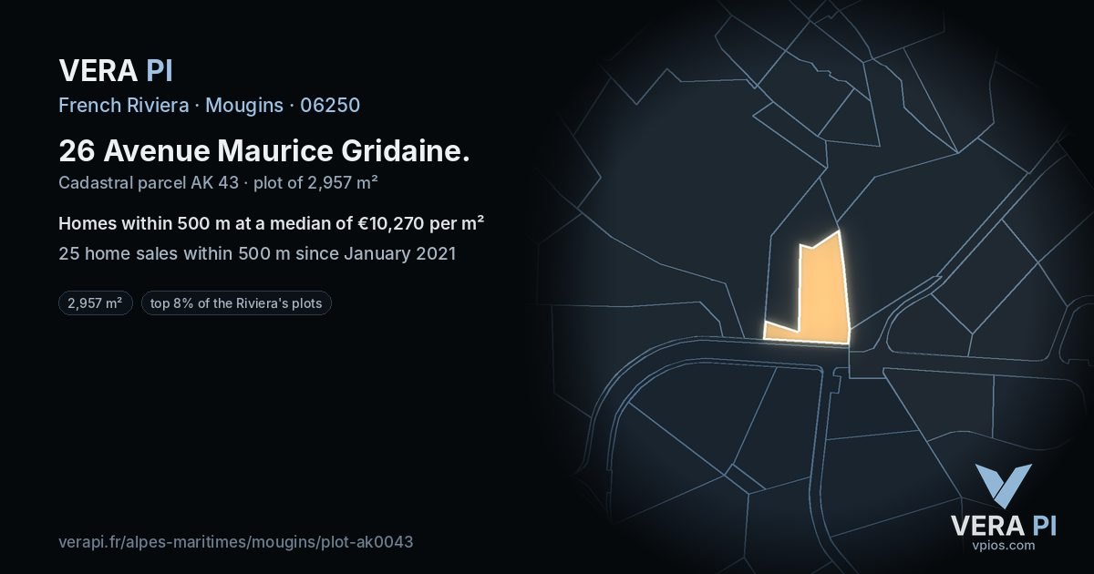 26 Avenue Maurice Gridaine, Mougins at night – the plot lit, the parcels around coloured by the prices near them