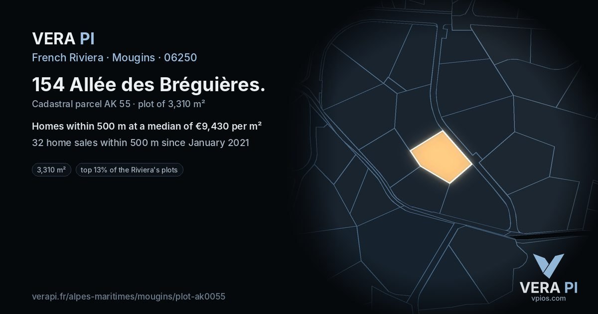 154 Allée des Bréguières, Mougins at night – the plot lit, the parcels around coloured by the prices near them