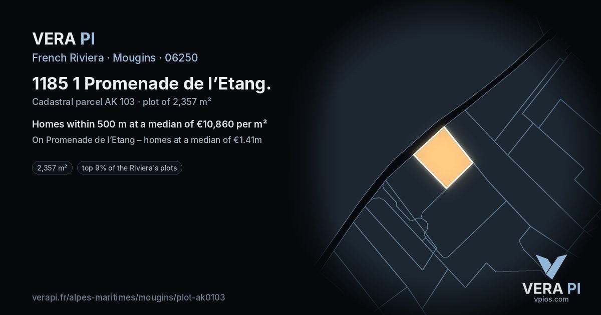 1185 1 Promenade de l’Etang, Mougins at night – the plot lit, the parcels around coloured by the prices near them
