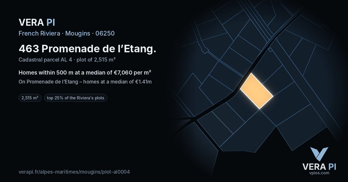 463 Promenade de l’Etang, Mougins at night – the plot lit, the parcels around coloured by the prices near them