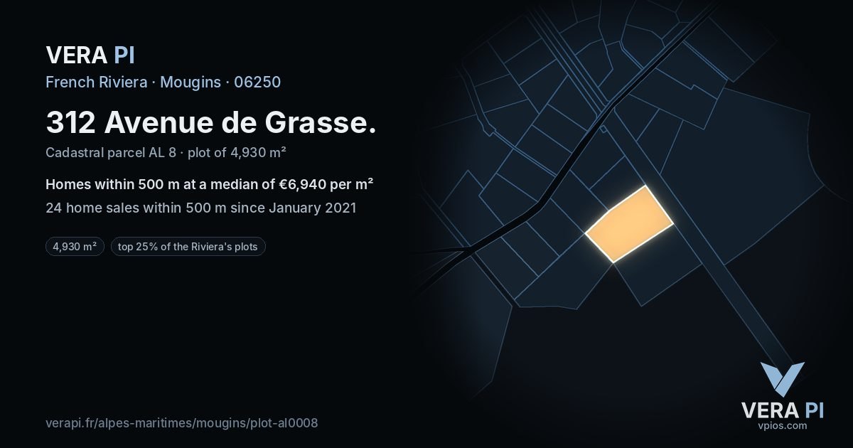 312 Avenue de Grasse, Mougins at night – the plot lit, the parcels around coloured by the prices near them