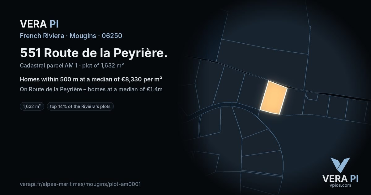 551 Route de la Peyrière, Mougins at night – the plot lit, the parcels around coloured by the prices near them