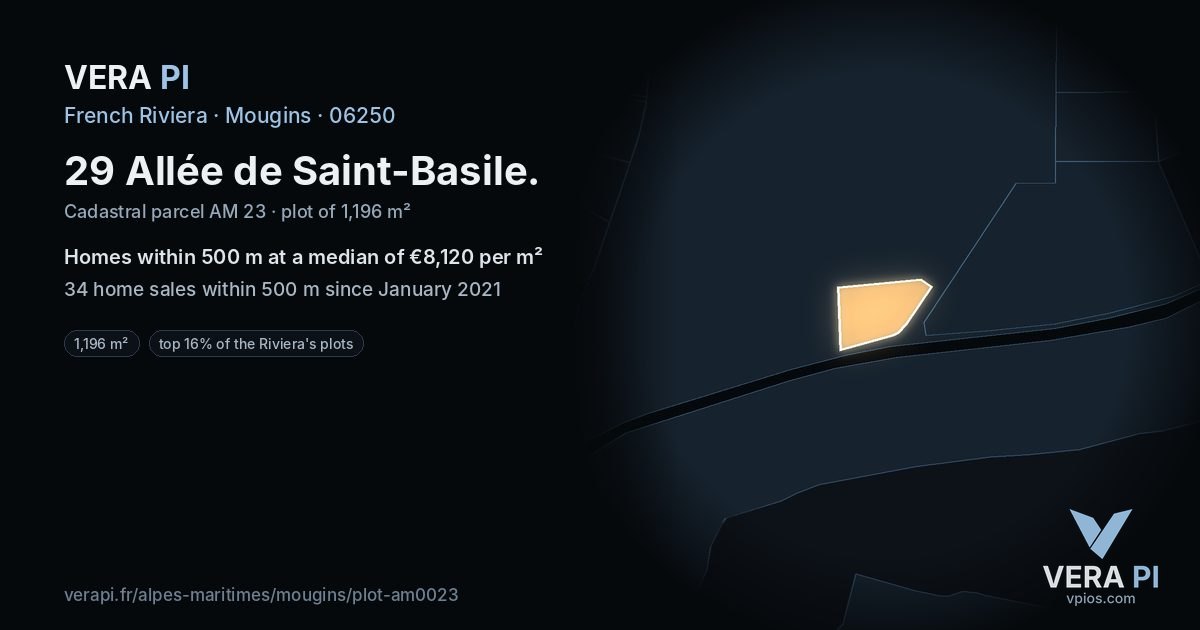 29 Allée de Saint-Basile, Mougins at night – the plot lit, the parcels around coloured by the prices near them