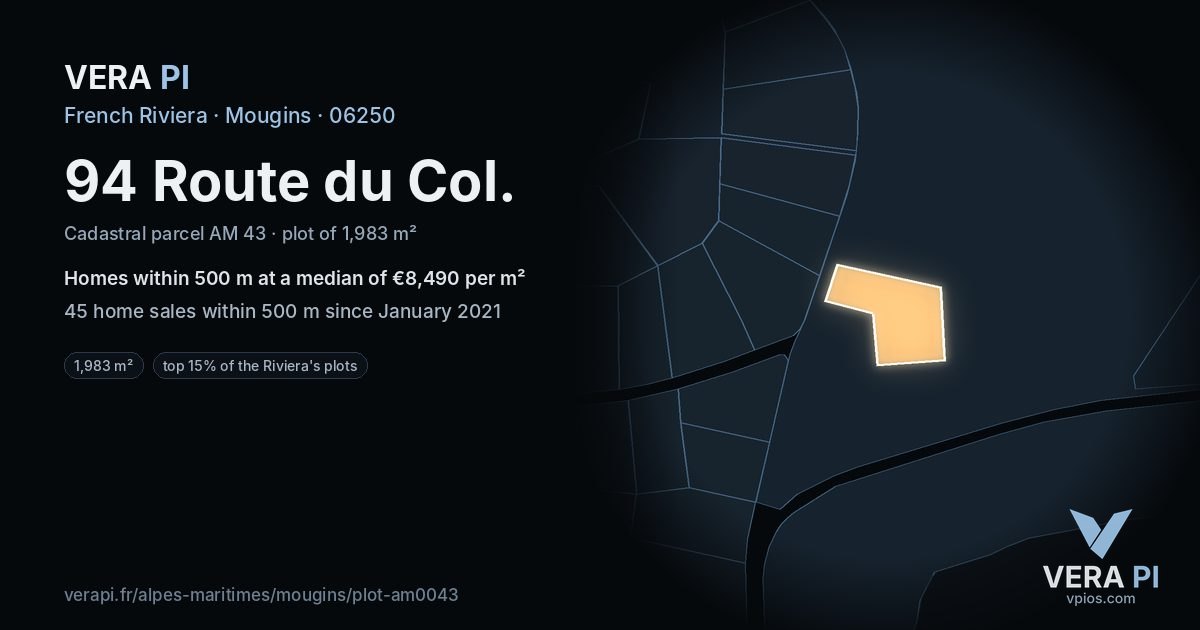 94 Route du Col, Mougins at night – the plot lit, the parcels around coloured by the prices near them