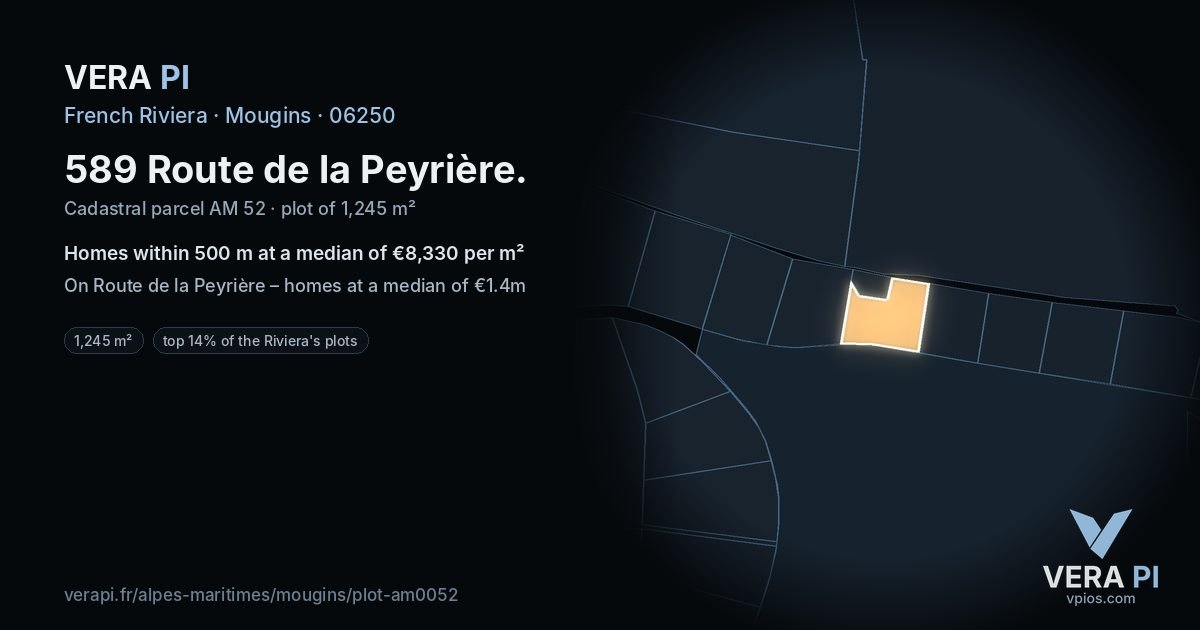 589 Route de la Peyrière, Mougins at night – the plot lit, the parcels around coloured by the prices near them