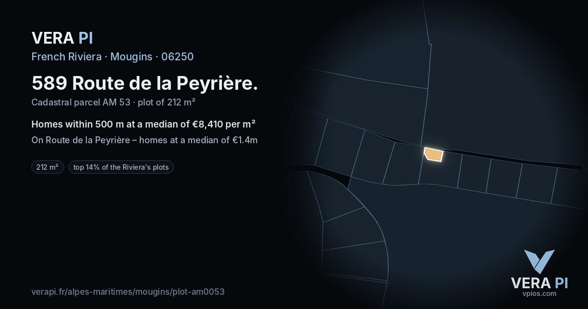 589 Route de la Peyrière, Mougins at night – the plot lit, the parcels around coloured by the prices near them