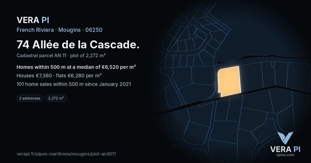 74 Allée de la Cascade, Mougins at night – the plot lit, the parcels around coloured by the prices near them