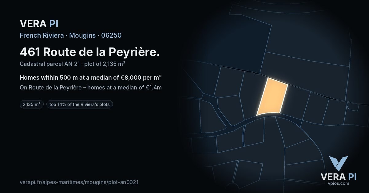 461 Route de la Peyrière, Mougins at night – the plot lit, the parcels around coloured by the prices near them