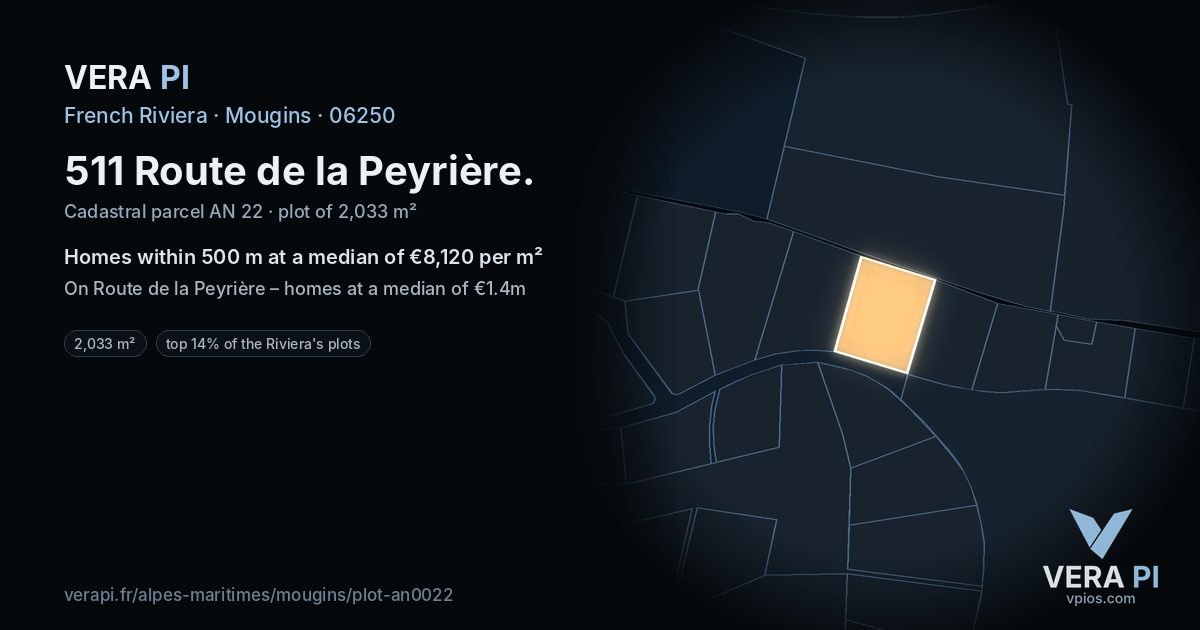 511 Route de la Peyrière, Mougins at night – the plot lit, the parcels around coloured by the prices near them