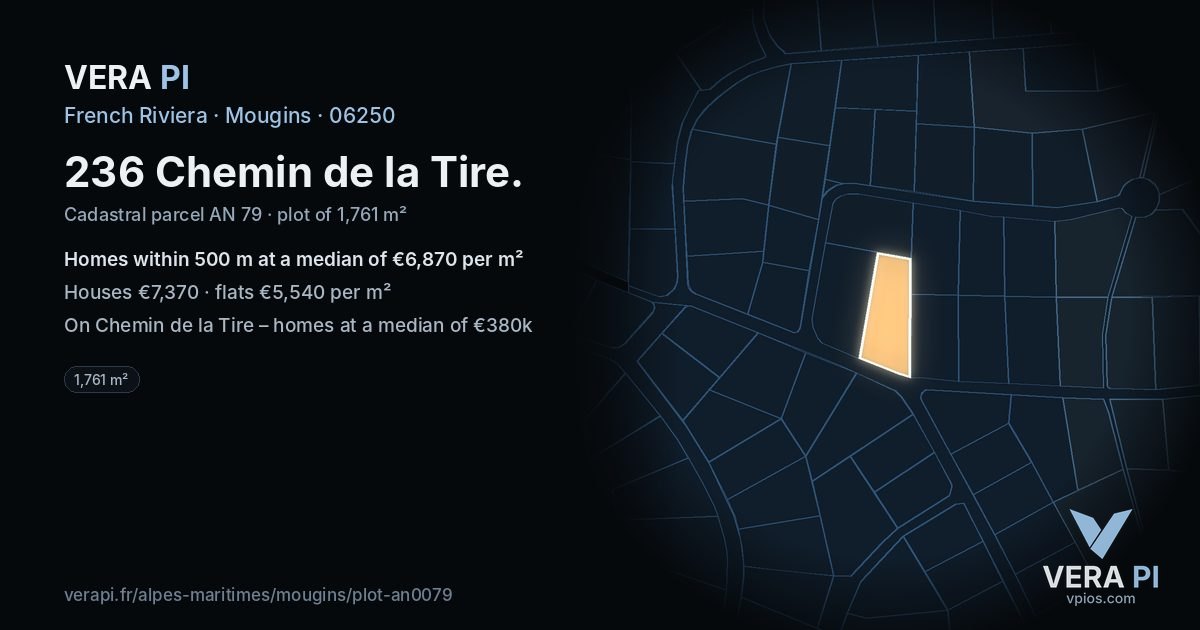 236 Chemin de la Tire, Mougins at night – the plot lit, the parcels around coloured by the prices near them