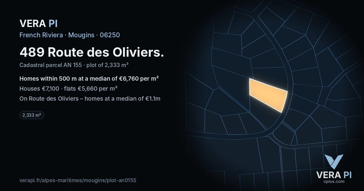 489 Route des Oliviers, Mougins at night – the plot lit, the parcels around coloured by the prices near them