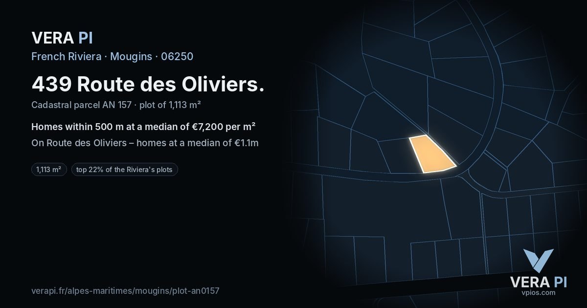 439 Route des Oliviers, Mougins at night – the plot lit, the parcels around coloured by the prices near them
