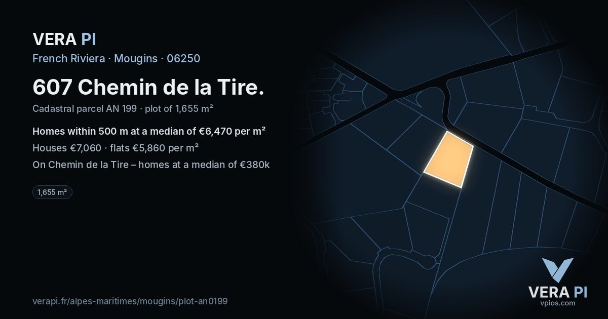 607 Chemin de la Tire, Mougins at night – the plot lit, the parcels around coloured by the prices near them