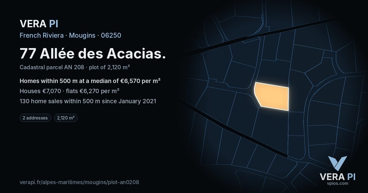 77 Allée des Acacias, Mougins at night – the plot lit, the parcels around coloured by the prices near them