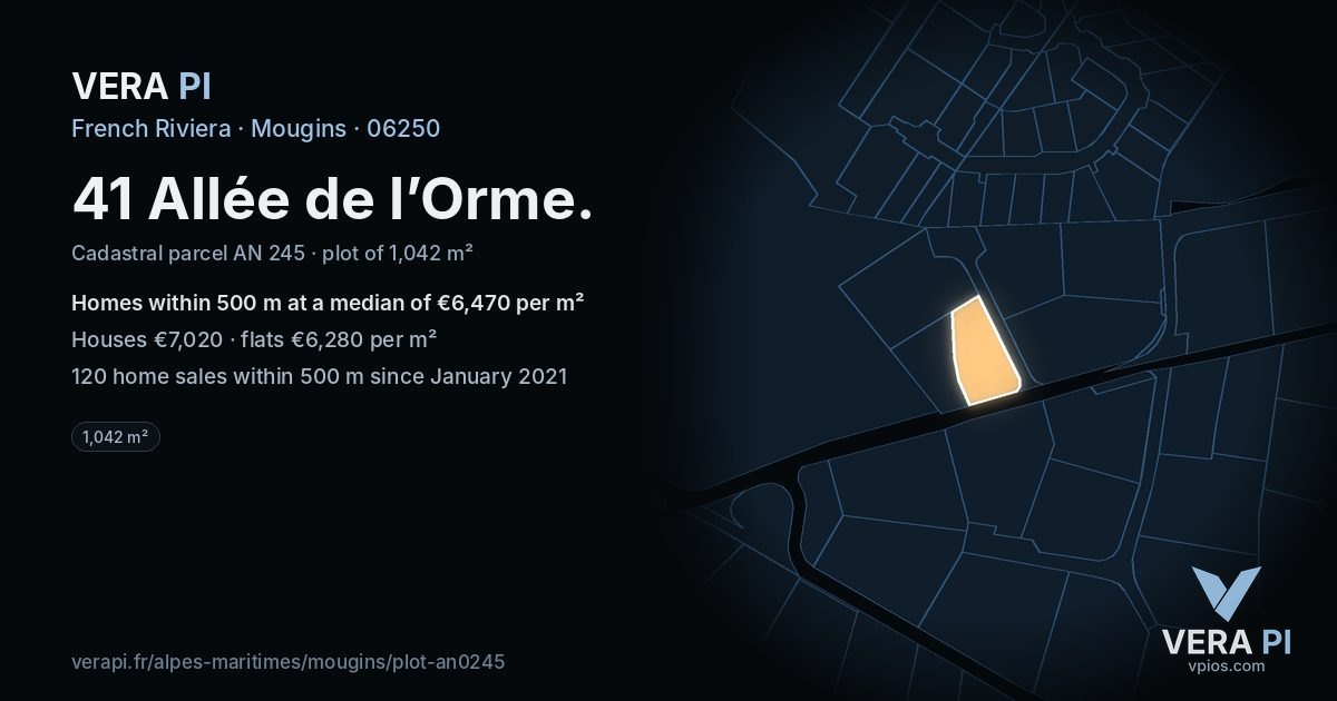 41 Allée de l’Orme, Mougins at night – the plot lit, the parcels around coloured by the prices near them